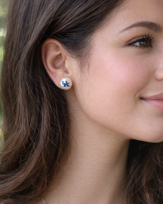 Kentucky Wildcats Pearl Stud Earrings – UK Logo Game Day Jewelry