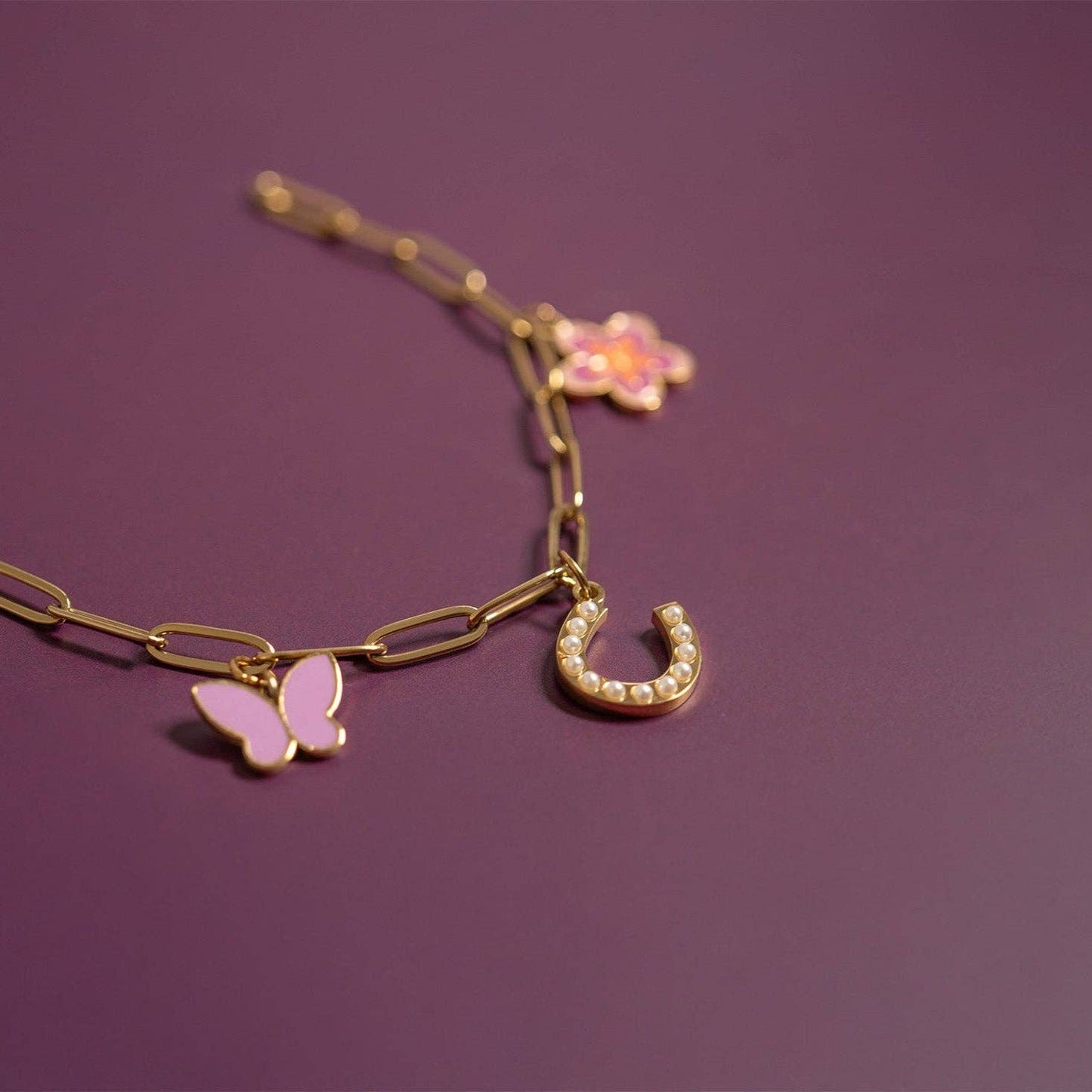 Gold Pearl Horseshoe Charm